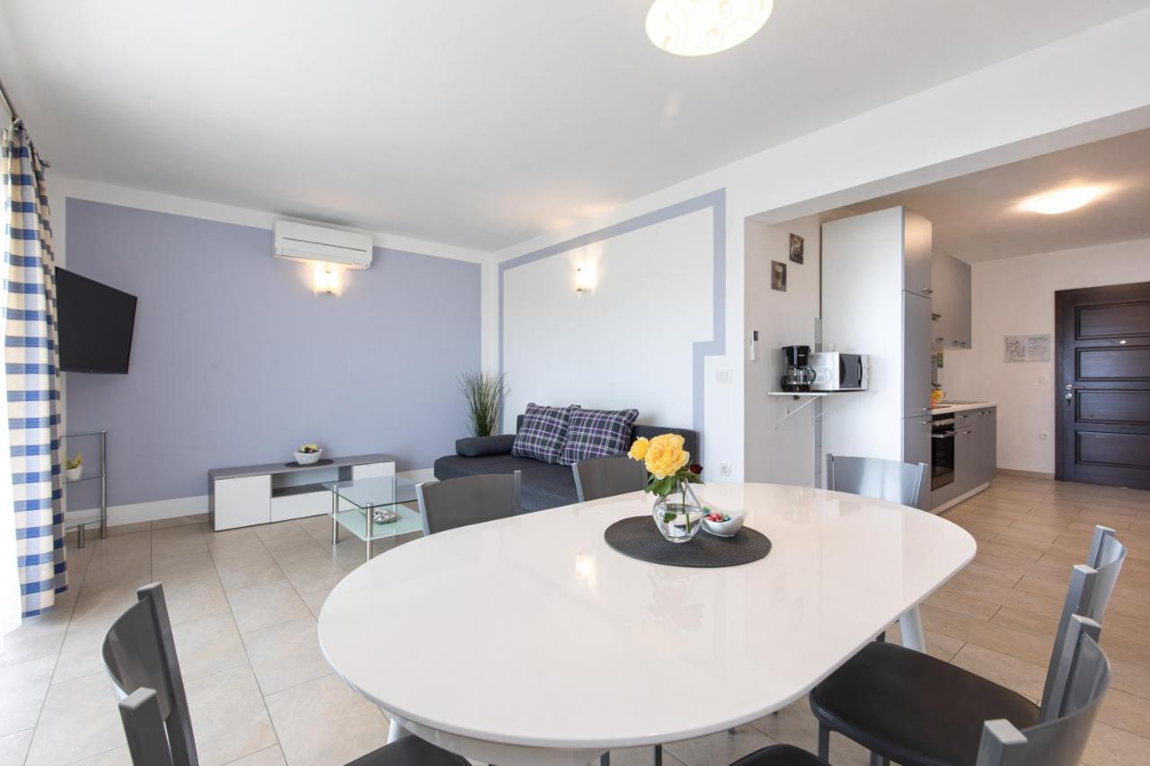 פורת Apartments Otia Seaview מראה חיצוני תמונה